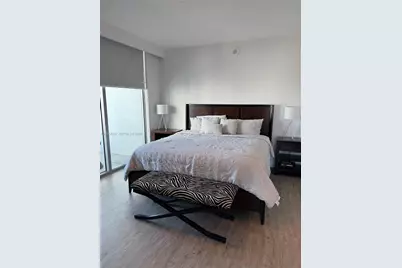 90 SW 3rd St #3004, Miami, FL 33130 - Photo 5