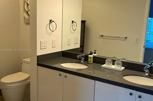90 SW 3rd St, Miami, FL 33130 - Photo 7