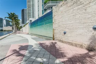 335 S Biscayne Blvd, Miami, FL 33131 - Photo 53