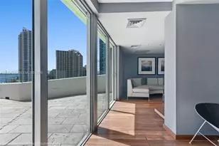 335 S Biscayne Blvd, Miami, FL 33131 - Photo 23