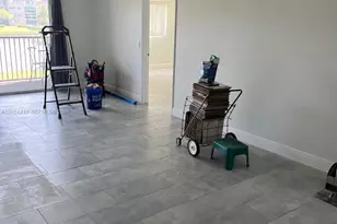 1351 SW 141st Ave, Pembroke Pines, FL 33027 - Photo 5