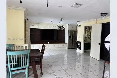 16401 SW 141st Ave, Miami, FL 33177 - Photo 11