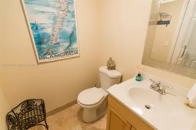 87200 Overseas Hwy #E4, Plantation Key, FL 33036 - Photo 11