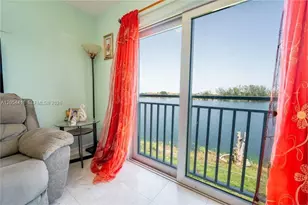 9917 W Okeechobee Rd, Hialeah Gardens, FL 33016 - Photo 11