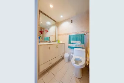 9917 W Okeechobee Rd #3-306, Hialeah Gardens, FL 33016 - Photo 7