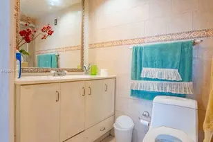 9917 W Okeechobee Rd, Hialeah Gardens, FL 33016 - Photo 7