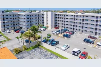 9917 W Okeechobee Rd #3-306, Hialeah Gardens, FL 33016 - Photo 23