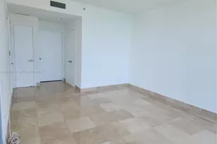 601 NE 36th St, Miami, FL 33137 - Photo 11