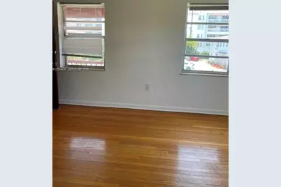 33 Madeira Ave #3, Coral Gables, FL 33134 - Photo 11