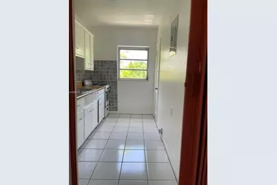 33 Madeira Ave #3, Coral Gables, FL 33134 - Photo 5