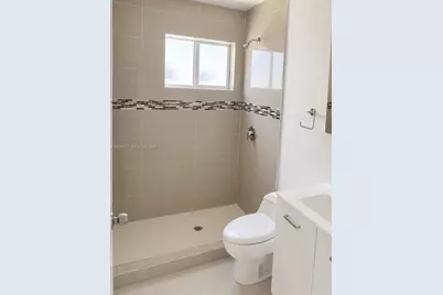 4491 NW 23rd Ave, Miami, FL 33142 - Photo 9