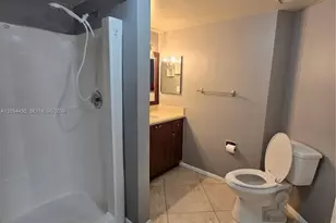 9731 Fontainebleau Blvd, Miami, FL 33172 - Photo 9