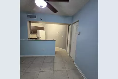 9731 Fontainebleau Blvd #F114, Miami, FL 33172 - Photo 5