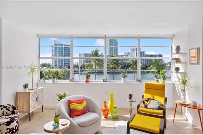 20 Island Ave #315, Miami Beach, FL 33139 - Photo 1