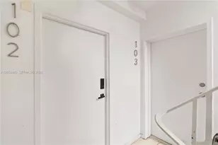 810 7th, Miami Beach, FL 33139 - Photo 17
