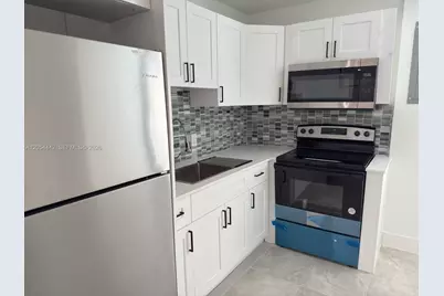 1838 McKinley St #3, Hollywood, FL 33020 - Photo 7