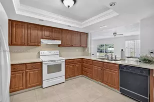 5620 SW 8th St, Plantation, FL 33317 - Photo 19