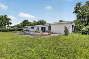 5620 SW 8th St, Plantation, FL 33317 - Photo 49