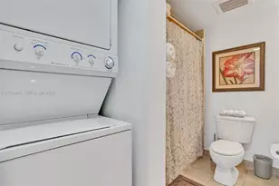 1750 N Bayshore Dr, Miami, FL 33132 - Photo 17