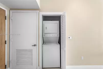350 S Miami Ave #2515, Miami, FL 33130 - Photo 21