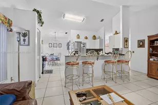 709 NW 177th Ave, Pembroke Pines, FL 33029 - Photo 11