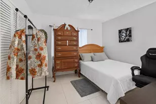709 NW 177th Ave, Pembroke Pines, FL 33029 - Photo 23