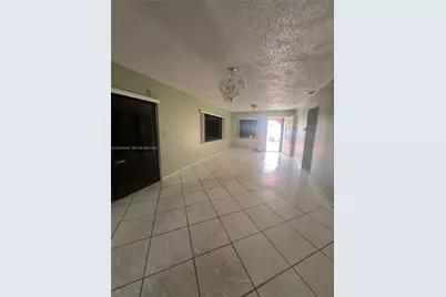 890 E 28th St, Hialeah, FL 33013 - Photo 5