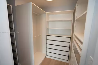 650 NE 32nd St #4104, Miami, FL 33137 - Photo 17
