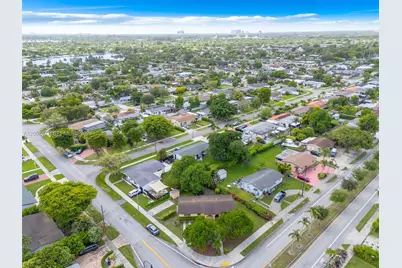 4901 SW 97th Ave, Miami, FL 33165 - Photo 27