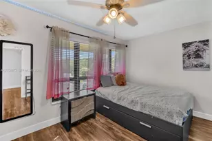 8747 Cleary Blvd, Plantation, FL 33324 - Photo 17