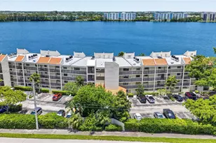 117 Lake Emerald Dr, Oakland Park, FL 33309 - Photo 1