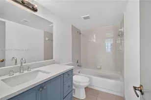 117 Lake Emerald Dr, Oakland Park, FL 33309 - Photo 19