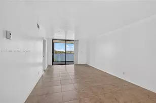 117 Lake Emerald Dr, Oakland Park, FL 33309 - Photo 11