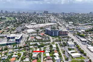 1892 NE 33rd St, Oakland Park, FL 33306 - Photo 45