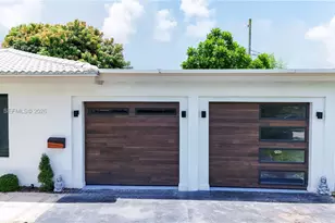 1892 NE 33rd St, Oakland Park, FL 33306 - Photo 3