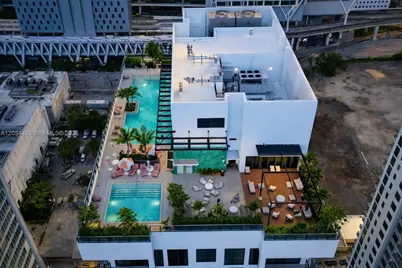 11 NE 6th St #2102, Miami, FL 33132 - Photo 5
