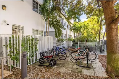 1300 Pennsylvania Ave #305, Miami Beach, FL 33139 - Photo 17