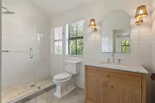 3620 Plaza St, Miami, FL 33133 - Photo 5