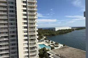 500 Bayview Dr, Sunny Isles Beach, FL 33160 - Photo 3