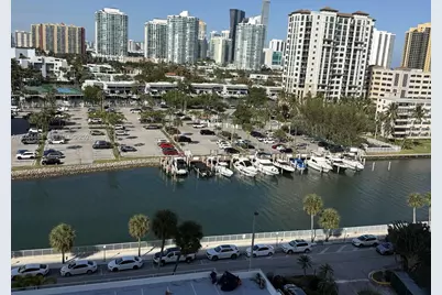 500 Bayview Dr #1031, Sunny Isles Beach, FL 33160 - Photo 9
