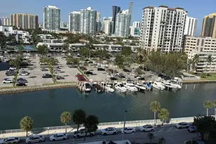 500 Bayview Dr, Sunny Isles Beach, FL 33160 - Photo 9