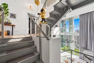 90 SW 3rd St, Miami, FL 33130 - Photo 5