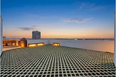90 SW 3rd St #PH-12, Miami, FL 33130 - Photo 37