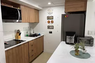 777 SW 9th Ave, Miami, FL 33130 - Photo 13