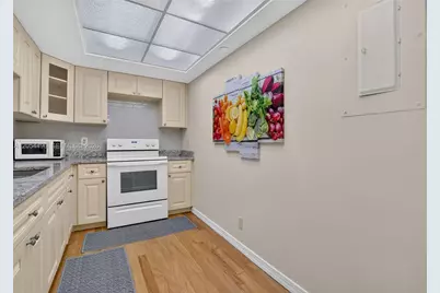 5951 Wellesley Park Dr #508, Boca Raton, FL 33433 - Photo 9