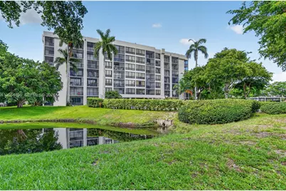 5951 Wellesley Park Dr #508, Boca Raton, FL 33433 - Photo 1