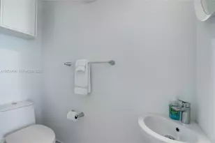 501 NE 31st St, Miami, FL 33137 - Photo 11