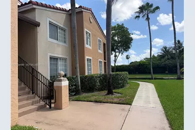 2011 Renaissance Blvd #208, Miramar, FL 33025 - Photo 3