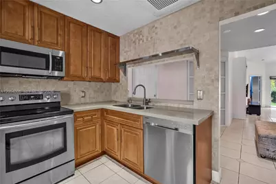 1851 SW 116th Way, Miramar, FL 33025 - Photo 25