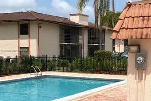 871 NE 207th Terrace, Miami, FL 33179 - Photo 5